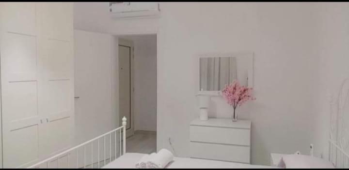 Anna'S House Bed and Breakfast Taranto Exteriör bild